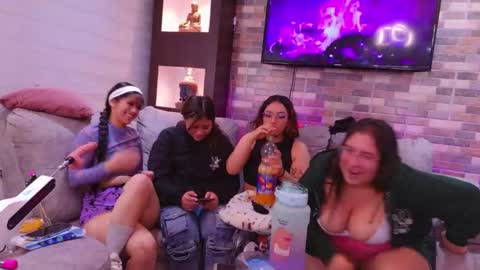 Snapshot of nicky_as chatting on May 2026 04:31:01 AM nicky_as online show from May 2026 04:31:01 AM