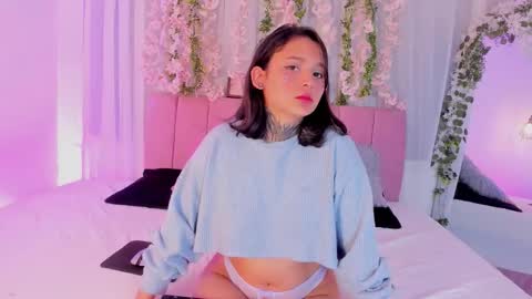 nicky_bonny18 online show from January 2026 12:33:02 PM