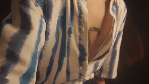 Nicky Neal online show from February 2025 07:44:02 PM