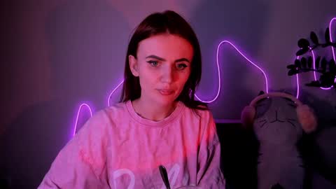 Nicky Weekends online show from December 2024 04:25:02 AM