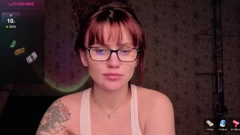 Snapshot of nicky_weekends chatting on March 2026 08:19:01 AM Nicky Weekends online show from March 2026 08:19:01 AM