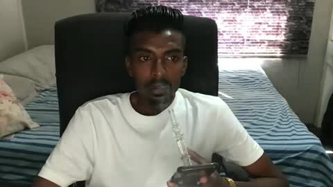 james online show from November 2025 01:44:02 PM