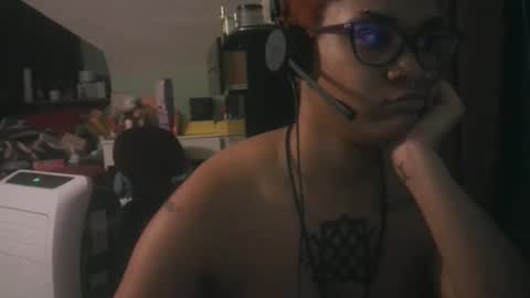 nickythehawtie online show from April 2026 02:07:01 AM