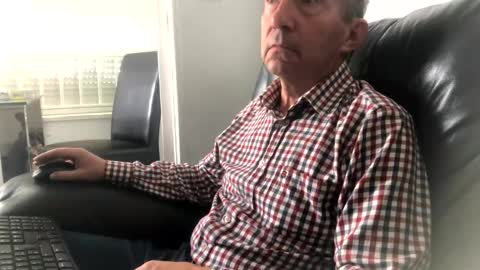 Nico online show from November 2025 04:07:01 PM