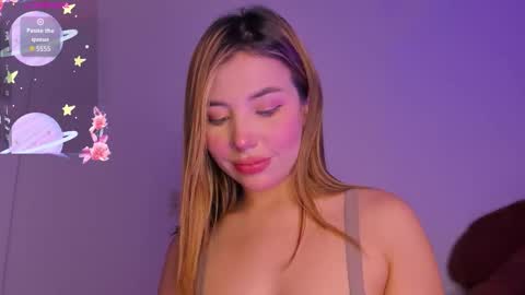 Nicol Gw online show from November 2025 05:17:01 AM