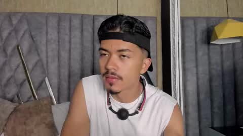 Nicolai online show from December 2025 11:15:01 AM