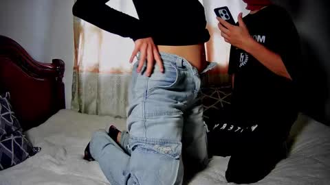 nicolas_and_alexa online show from January 2026 05:29:02 PM