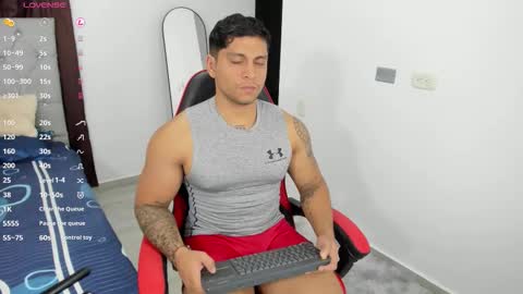 nicolas_montoya online show from October 2025 02:01:02 AM