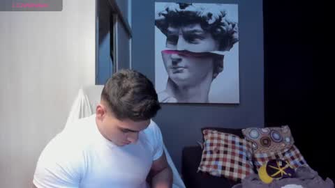 Snapshot of nicolasmuscle chatting on June 2026 04:31:02 PM Andres online show from June 2026 04:31:02 PM