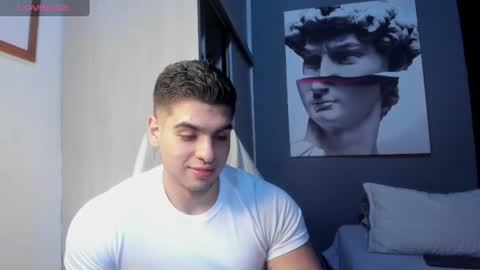Snapshot of nicolasmuscle chatting on July 2026 04:58:01 PM Andres online show from July 2026 04:58:01 PM