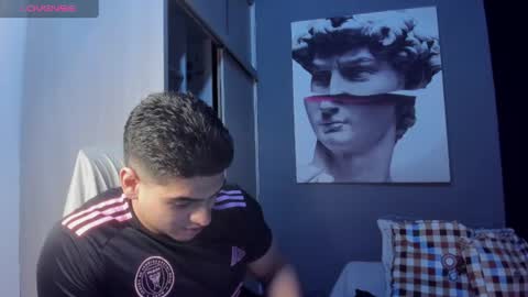 Snapshot of nicolasmuscle chatting on July 2026 04:33:02 PM Andres online show from July 2026 04:33:02 PM