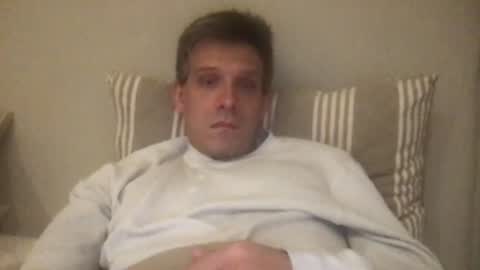 nicolaspercha online show from June 2026 09:15:02 PM