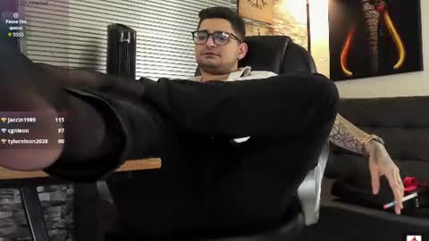 Snapshot of nicolass_fellener chatting on June 2026 09:14:01 AM Nicolas Fellener online show from June 2026 09:14:01 AM