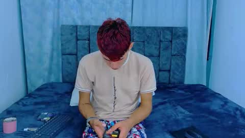 nicolastorres__ online show from March 2026 02:12:01 AM