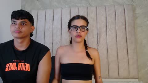nicole_and_thiago online show from January 2025 05:07:02 AM