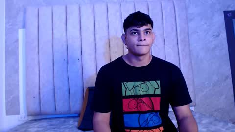 nicole_and_thiago online show from February 2025 02:08:01 AM