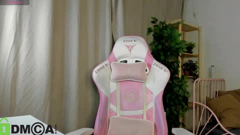 GMT7TueWedThSu 0300am-0900am. Sa 1000am-0400pm online show from October 2025 08:06:02 PM