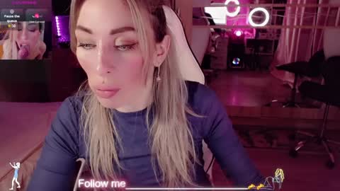 Nicole online show from March 2026 09:48:01 PM