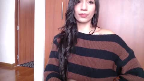 Snapshot of nicole_jamess chatting on January 2025 09:36:01 PM nicole_jamess online show from January 2025 09:36:01 PM