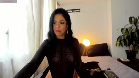 Snapshot of nicole_lustt chatting on January 2025 09:09:02 PM Nicole online show from January 2025 09:09:02 PM