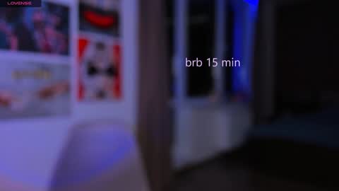 Snapshot of nicole_matt chatting on December 2024 03:47:02 AM Nicole online show from December 2024 03:47:02 AM