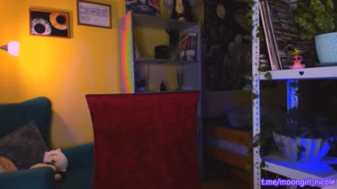 Snapshot of nicole_matt chatting on November 2025 02:03:01 AM Nicole online show from November 2025 02:03:01 AM