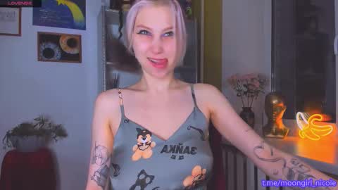 Snapshot of nicole_matt chatting on January 2026 12:46:01 AM Nicole online show from January 2026 12:46:01 AM