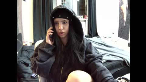 Snapshot of nicole_pretty_ chatting on February 2026 01:36:02 AM Nicole online show from February 2026 01:36:02 AM