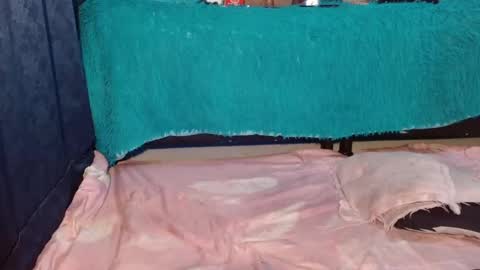  Anna Nicole  online show from October 2025 04:16:01 PM