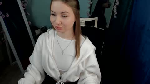 Nicole online show from January 2026 07:54:01 AM