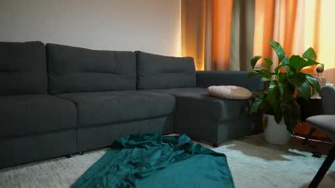 Kimmy online show from February 2025 07:11:02 AM