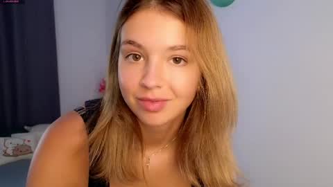 Snapshot of nicolelevis chatting on May 2026 07:41:01 PM Nicole online show from May 2026 07:41:01 PM