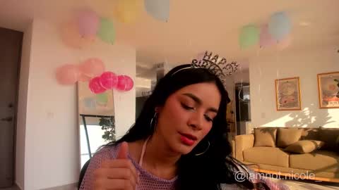 Nicole Manson online show from March 2026 09:30:01 PM