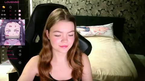 Snapshot of nicolemeew chatting on January 2025 10:39:01 PM NicoleMeew online show from January 2025 10:39:01 PM