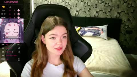 Snapshot of nicolemeew chatting on January 2025 10:45:01 PM NicoleMeew online show from January 2025 10:45:01 PM