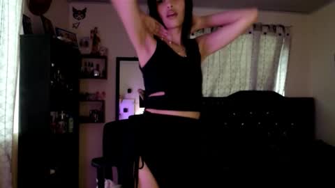 Snapshot of nicoletta_c66 chatting on October 2025 10:40:01 PM Nicole online show from October 2025 10:40:01 PM