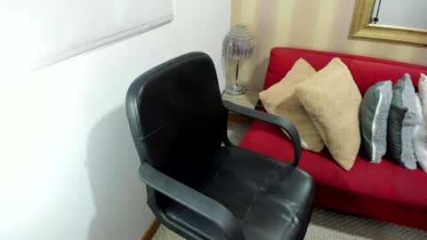 Nicolettcolin  online show from July 2026 08:48:01 PM