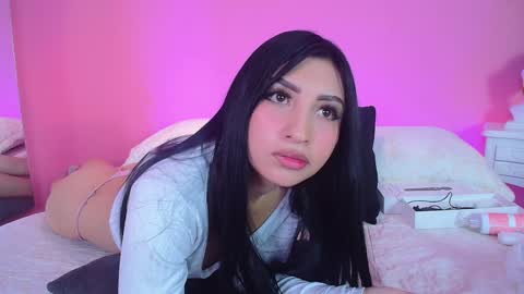 Nicol  online show from January 2025 04:14:02 PM