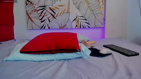 Andrea online show from May 2026 09:56:02 PM
