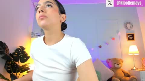 Nicolle Mays online show from February 2025 01:13:02 PM