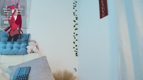 Nicolle online show from September 2025 09:00:02 AM