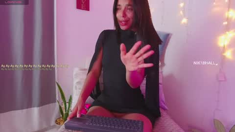Snapshot of nicolle_swt chatting on June 2026 12:00:02 AM Nicolle online show from June 2026 12:00:02 AM