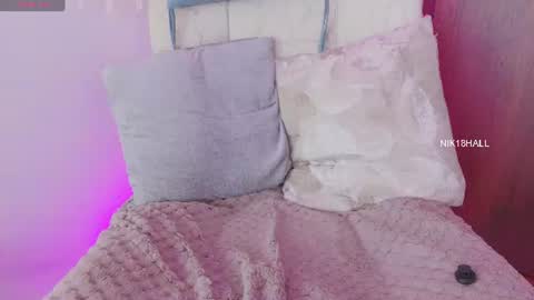 Snapshot of nicolle_swt chatting on June 2026 12:22:01 PM Nicolle online show from June 2026 12:22:01 PM