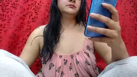 Snapshot of nicolleowens chatting on October 2025 09:50:02 PM NICOLLE online show from October 2025 09:50:02 PM