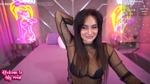 Snapshot of nicolnightt chatting on October 2025 05:41:02 AM Nicole online show from October 2025 05:41:02 AM