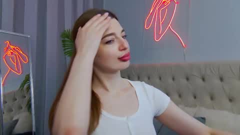 NicolRos online show from June 2026 11:57:01 AM
