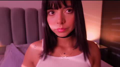 NicolRoss online show from December 2025 09:42:01 PM