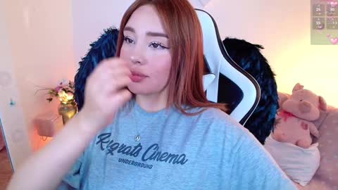 Nicol online show from February 2025 01:25:02 AM