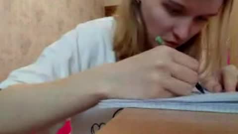 Ella online show from April 2026 01:27:02 PM