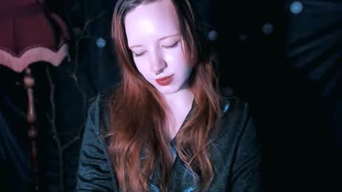 Lilitht online show from November 2025 05:51:01 AM